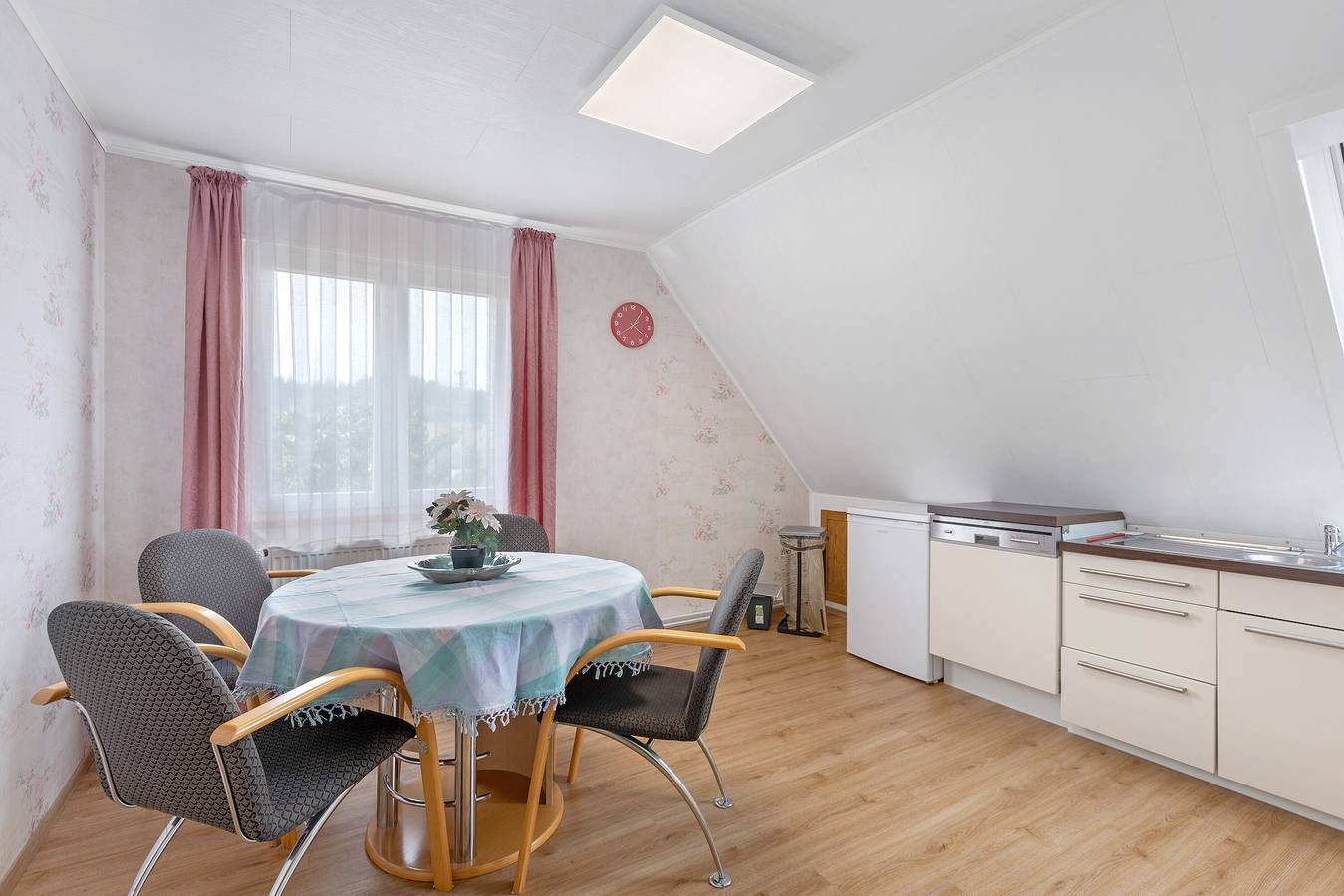 Ganze Wohnung, Ferienwohnung 'Leber' mit Gemeinschaftsterrasse und Wi-Fi in Bonndorf im Schwarzwald, Südschwarzwald