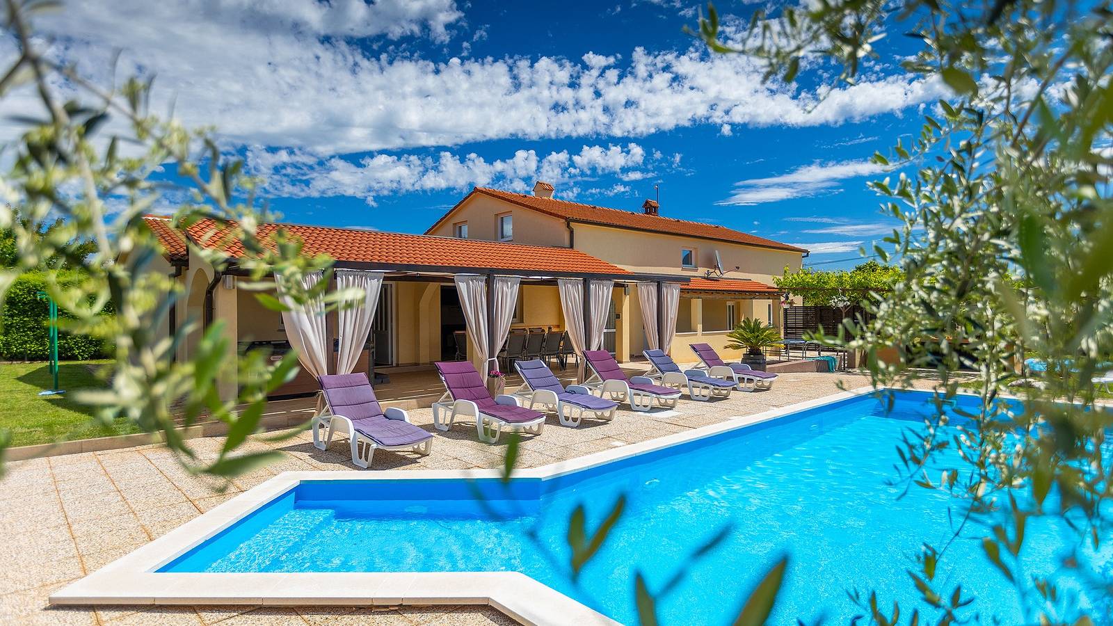 Casa Nada by Villas Guide in Rogovići, Marčana