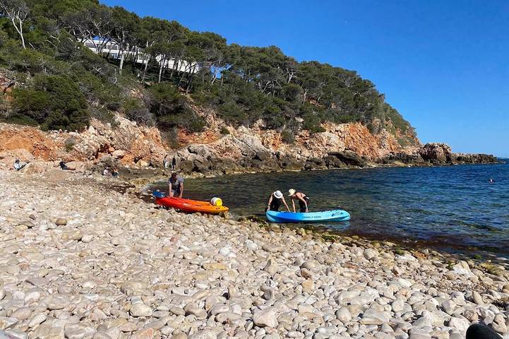 Gîte pour 4 personnes, avec jardin dans Plage des Engraviers