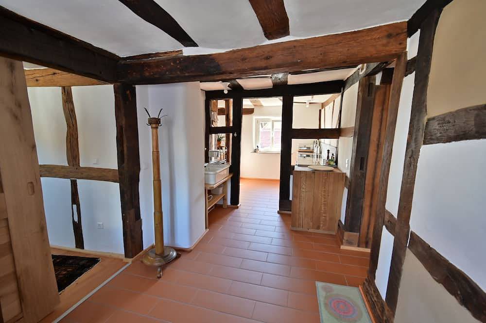 Haus der Behaglichkeit ; baubiologisch saniertes Fachwerk mit modernem Ambiente in Erlenbach bei Dahn, Landkreis Südwestpfalz