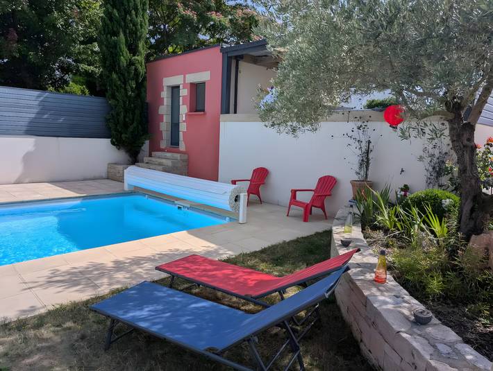 Gîte pour 4 personnes, avec jardin et vue sur le lac dans Theix-Noyalo - 4