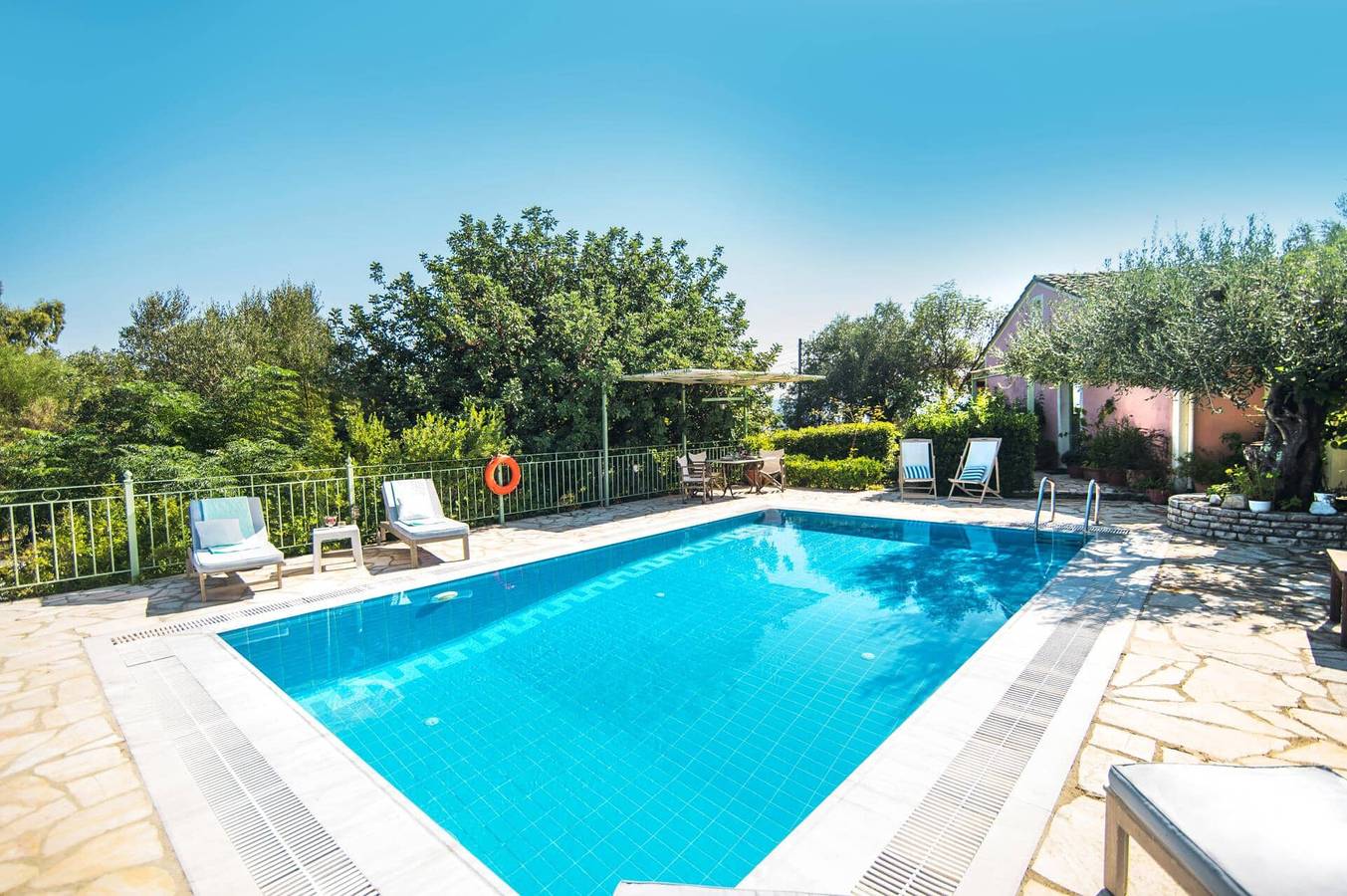 Villa Mistral Cottage by Villa Plus in Agios Stefanos (Corfu), Corfu