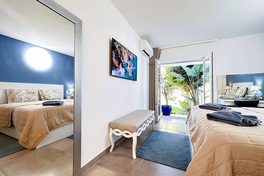 Apartamento inteiro, Windmill Hill Gem Townhouse in Albufeira, Distrito de Faro