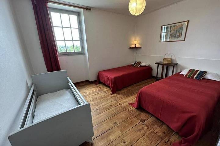 Location de vacances pour 6 personnes, avec jardin dans Horsarrieu - 4