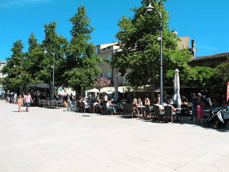 Maison 8 Personnes in Vidauban, Region de Draguignan