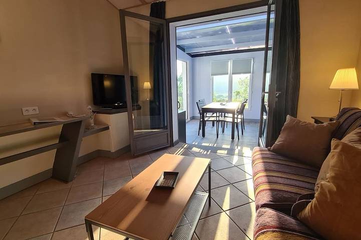 Ferienwohnung für 4 Personen, mit Garten und Balkon sowie Pool in Sault - 4