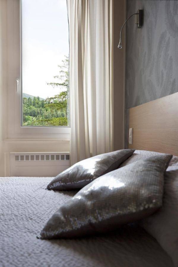 Logis Hotel & Restaurant Le Carnot in Die, Parc naturel régional du Vercors