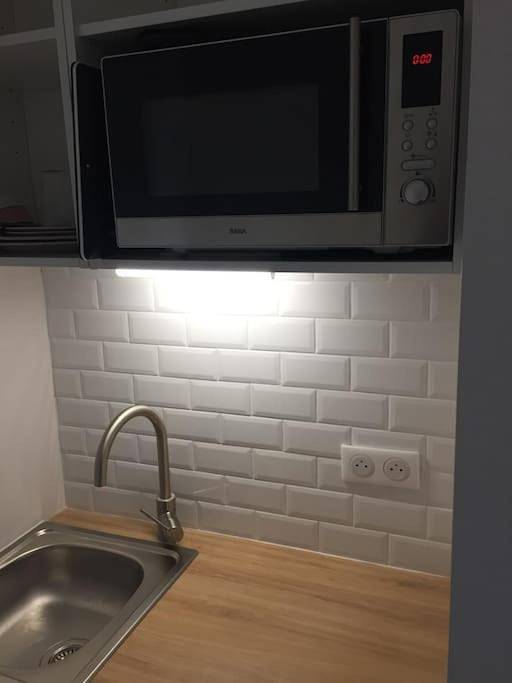 Gîte pour 2 personnes, avec jardin et terrasse à Floirac - 3