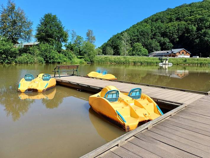 Wohnwagen für 6 Personen, mit Terrasse in Eifel (Rheinland-Pfalz) - 3