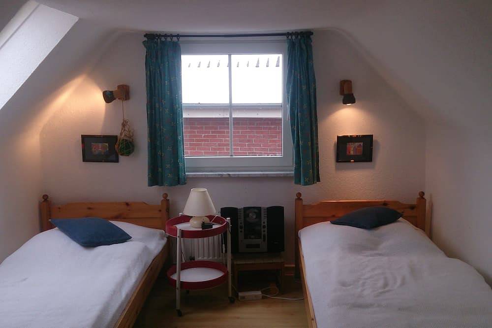 Großes Ferienhaus für bis zu 9 Personen in 4 Schlafzimmern in Baltrum