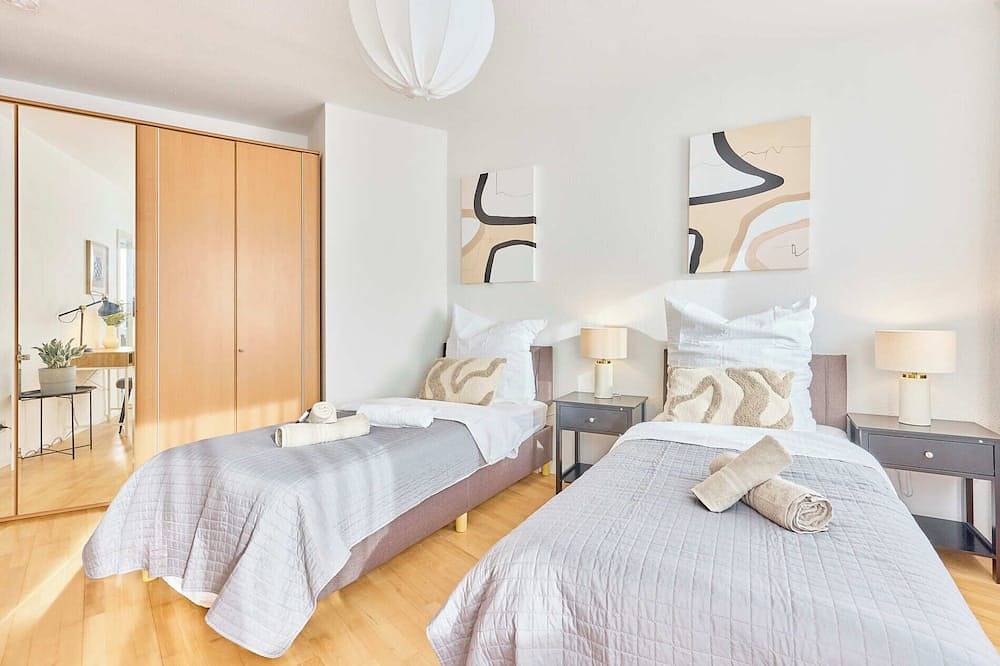Ganze Wohnung, Mira - stillvolle Wohnung im Zentrum von Bretten in Bretten, Kraichgau