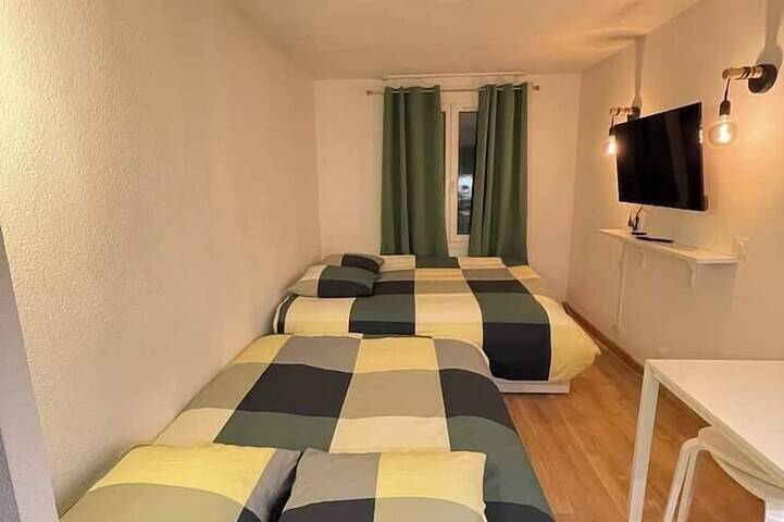 Ganze Wohnung, T2D Apartment - Tvr Suite near Disneyland Paris in Bussy-Saint-Georges, Seine-et-Marne