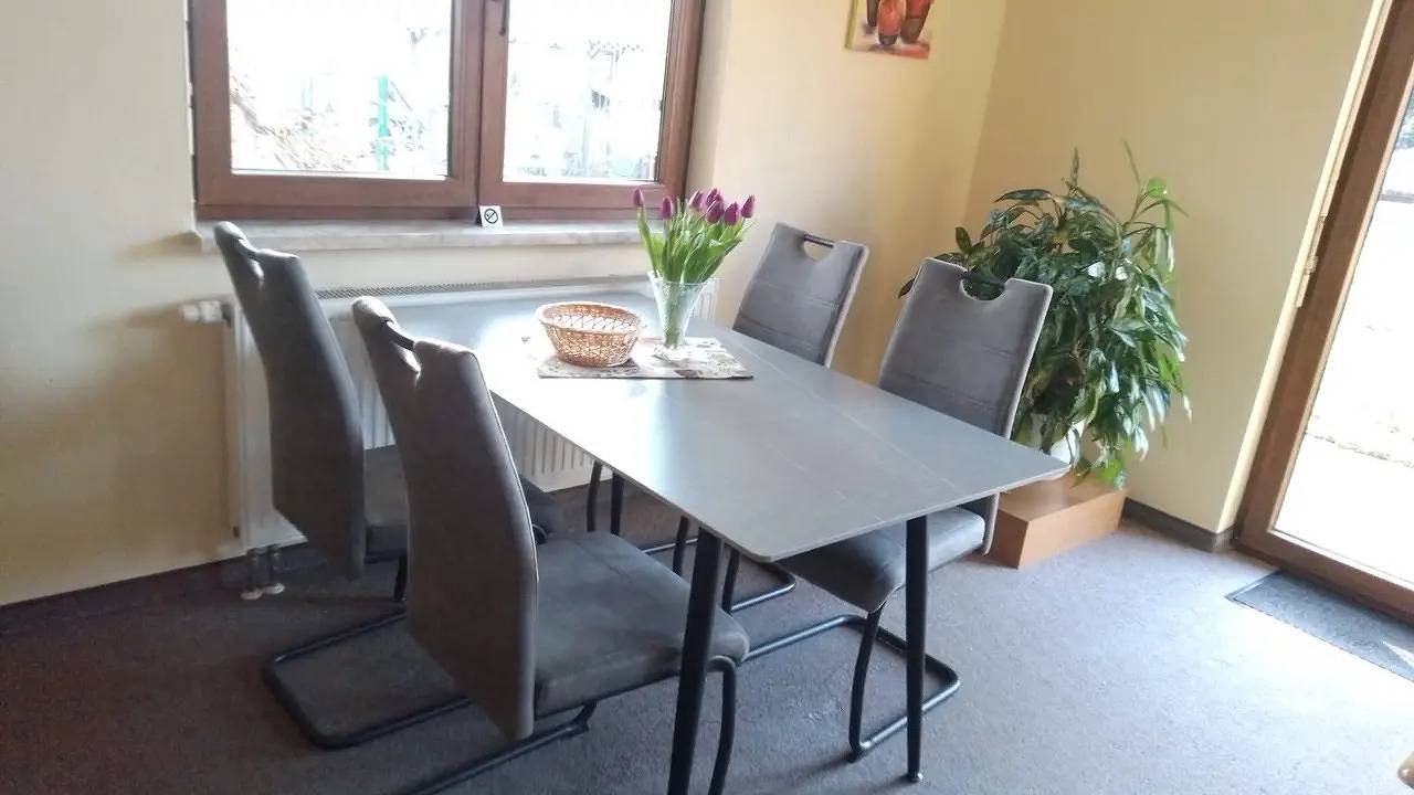 Ganze Ferienwohnung, Ferienwohnung für 4 Personen (65 m²) in Saalfeld/Saale in Saalfeld, Saalfeld/Saale