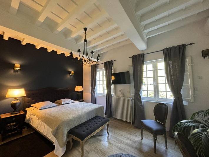 Maison d’hôte pour 2 personnes, avec Terrasse et Jardin ainsi que Piscine et Vue