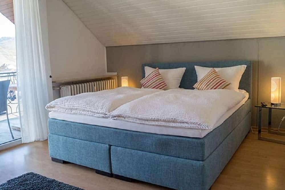 Doppelzimmer Zimmer 4 - Gästehaus Am Rebenhang in Mehring, Moseleifel