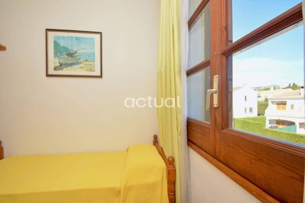 Entire apartment, 2-bedroom apartment 200m from the beach with pool, parking, Wifi, Ac - S'Agaró in S'Agaró, Platja d'Aro