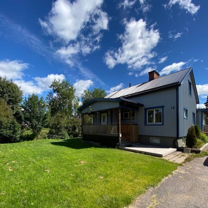 Ferienhaus für 14 Personen, mit Terrasse und Garten in Ludvika