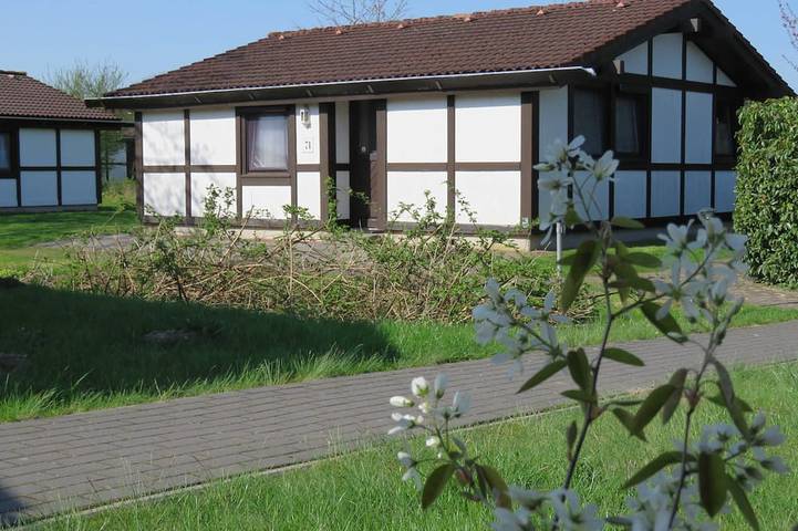 Ferienhaus für 4 Personen, mit Garten und Terrasse in Hollern-Twielenfleth