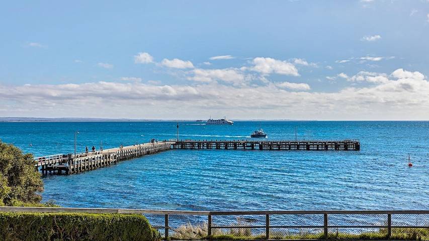 Holiday home for 8 people, with garden in Portsea