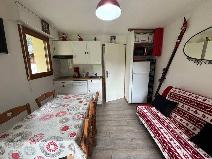 Apartamento entero, Apartamento acogedor con terraza para 4 personas y parking en Châtel in Châtel, Les Portes du Soleil