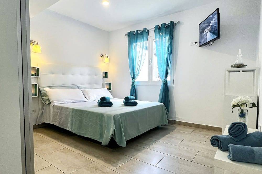 Entire apartment, Acquamarina – Eco Retreat & Sea View in Puerto del Carmen, Tías