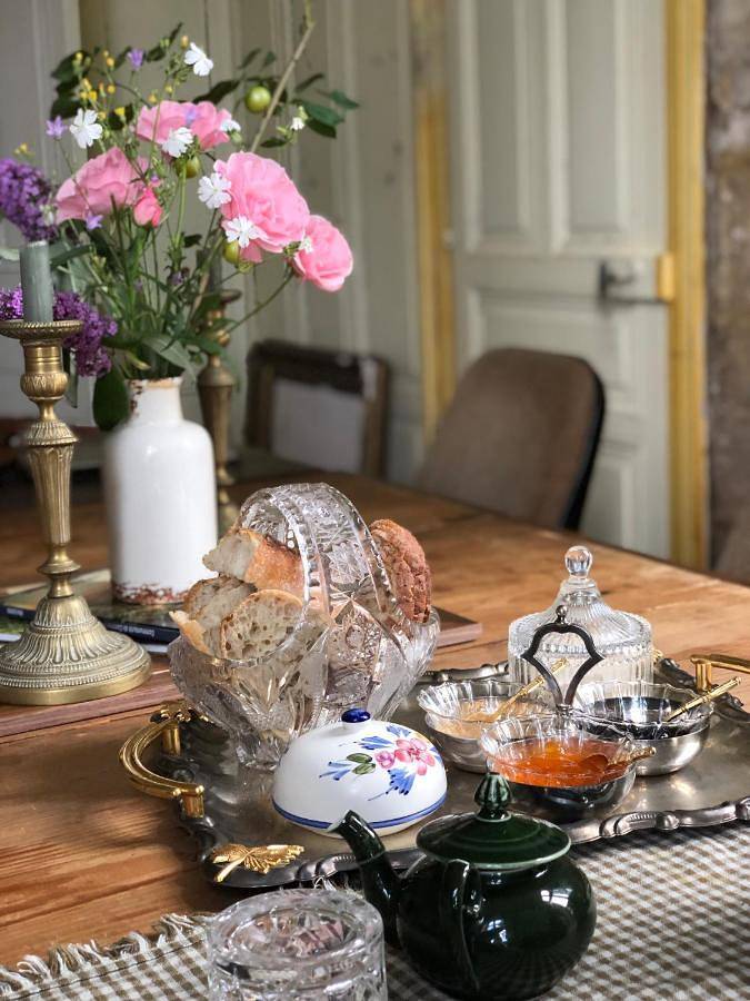 Gîte pour 2 personnes, avec jardin ainsi que vue et terrasse à Sainte-Sévère-sur-Indre - 2