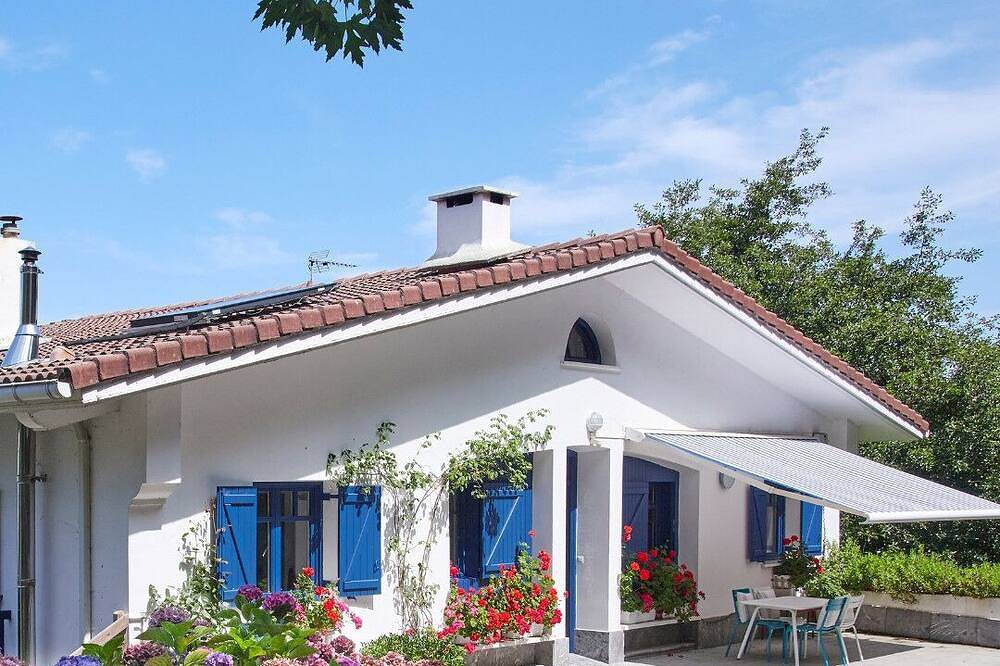 Schönes Baskisches Haus Mit Herrlichem Blick. in Getaria, Ruta del flysch