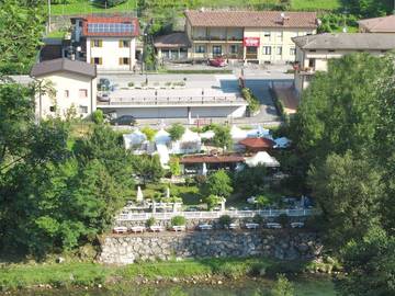 Hôtel pour 2 personnes, avec jacuzzi ainsi que sauna et jardin à Zogno