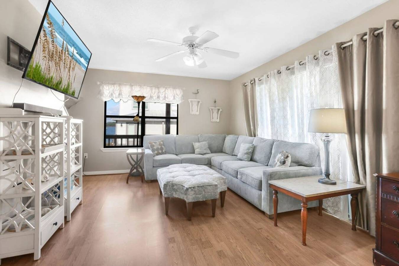 Entire apartment, Heron Landing 14- Beach access on Little Lagoon in Gulf Shores, Mobile Bay