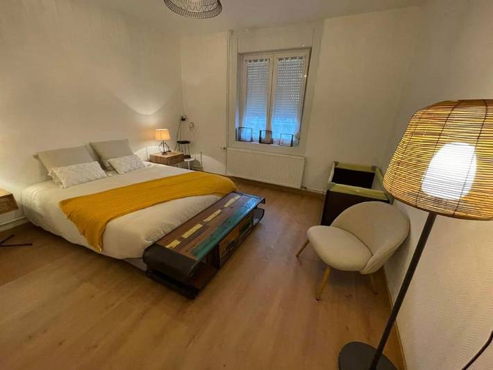 Chambre d’hôte pour 10 personnes, avec terrasse dans Festubert