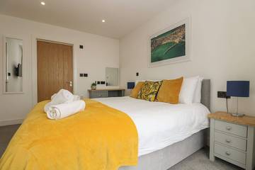 Cottage for 8 People in Mullion, Cornwall, Photo 2
