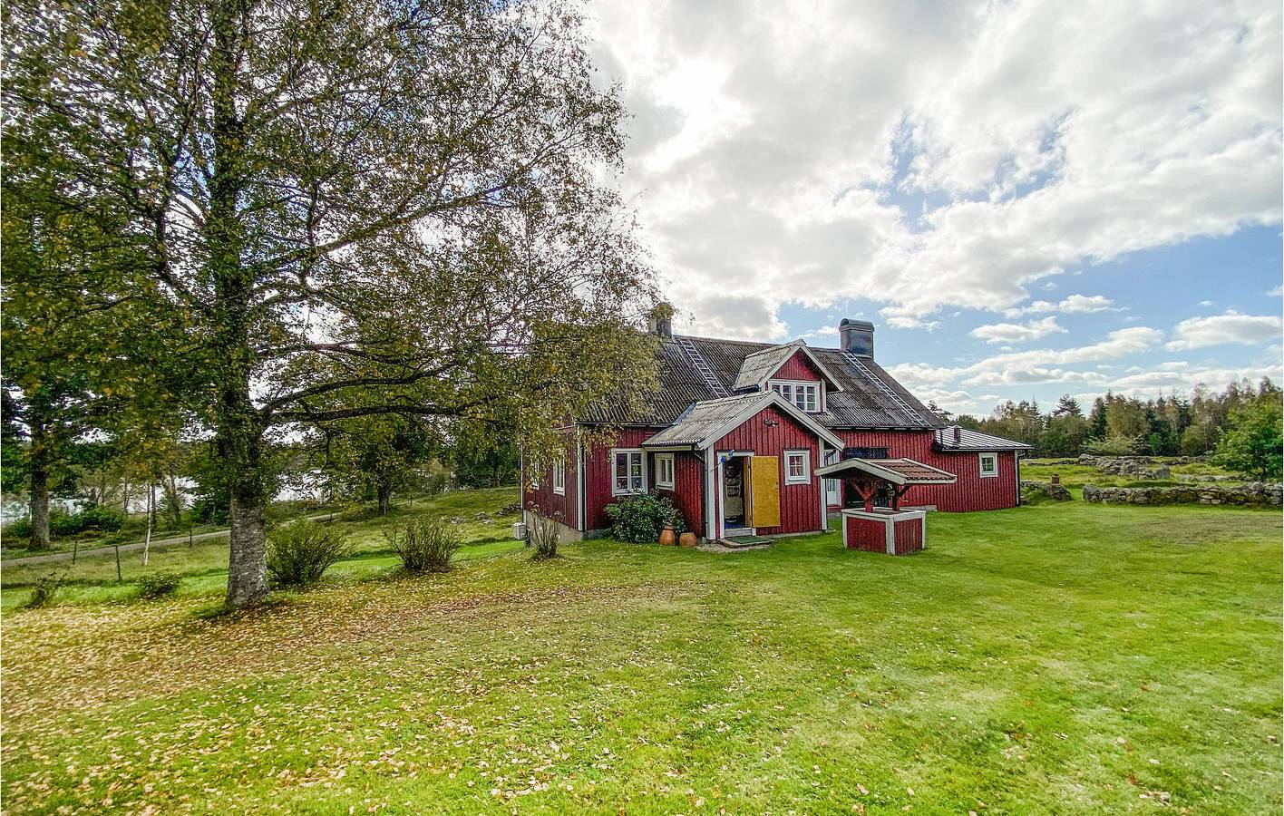 Ferienhaus für 14 Personen mit Terrasse in Kronoberg