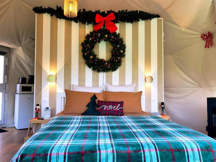 Tente pour 2 personnes, avec jacuzzi ainsi que jardin et terrasse dans Département Nord