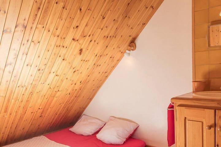 Gîte pour 7 personnes, avec balcon dans Les Grands Bains Du Monetier - 4