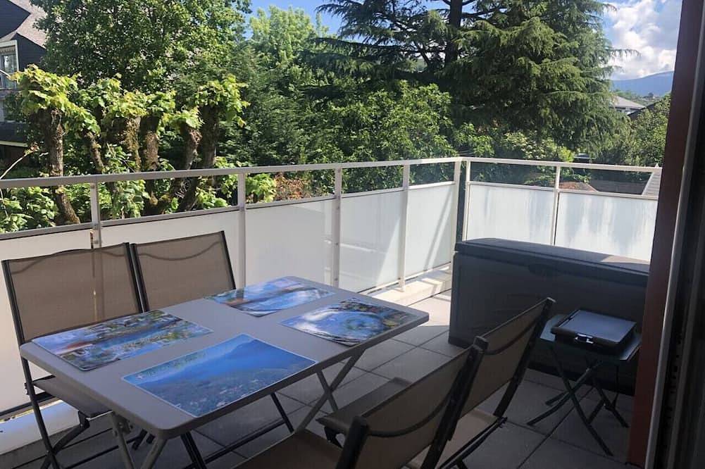 Appartamento vacanze a Rodano-Alpi a partire da 126€ a notte