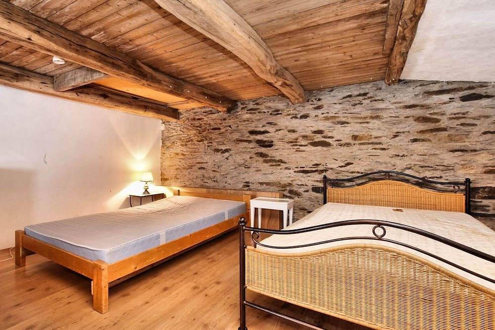 Ruim verblijf, Tenneville in Erneuville, Tenneville