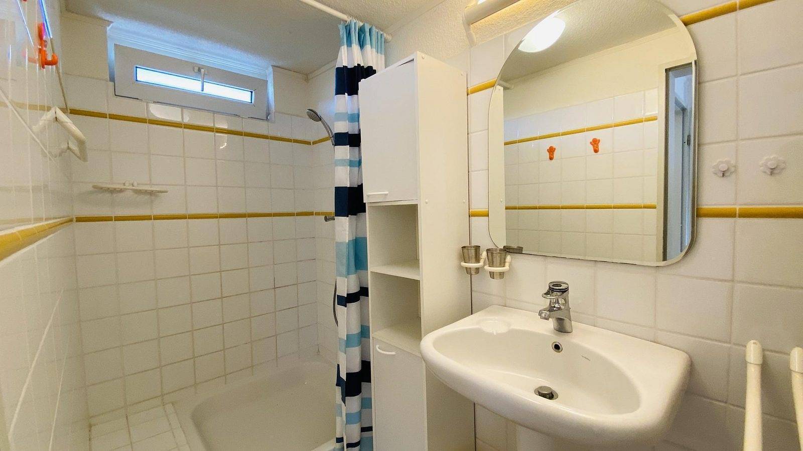 Vakantie Zeeland — Vz527 Vakantiebungalow Brouwershaven in Brouwershaven, Grevelingenmeer