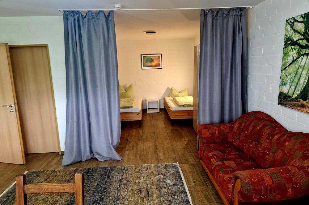 Ganze Wohnung, Ferienwohnung bis 2 Personen - Berg-Bungalows Leinleitertal in Heiligenstadt, Fränkische Schweiz