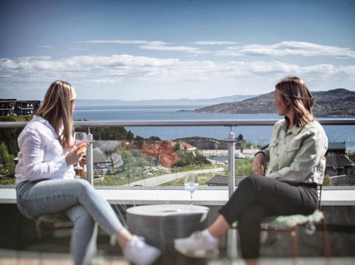 Hotel für 2 Personen, mit Terrasse und Garten sowie Ausblick auf Hitra - 4