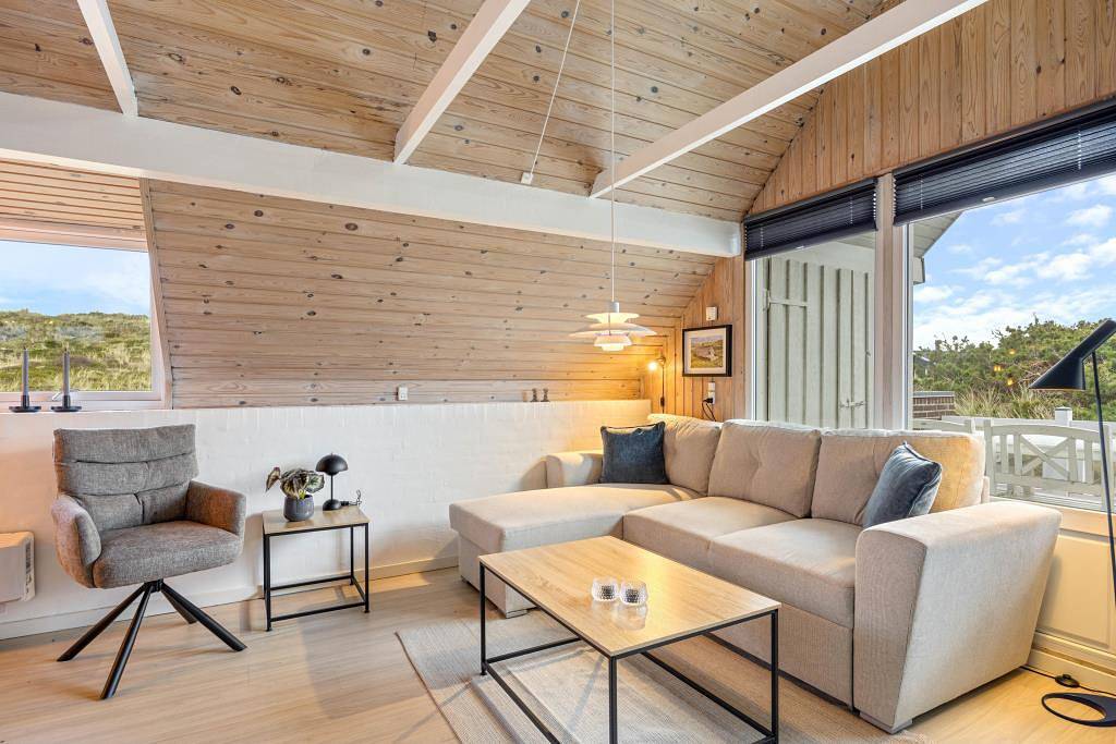 Klassisches Ferienhaus in Houvig, 250 m zum Strand, 1 Hund in Ringkøbing, Holmsland Klit