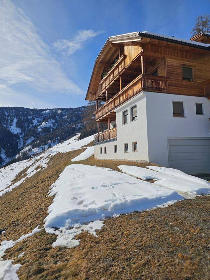Ferienwohnung für 6 Personen, mit Ausblick und Terrasse