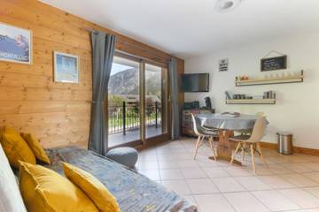 Gîte pour 4 personnes, avec balcon dans Gare De Chamonix Mont Blanc