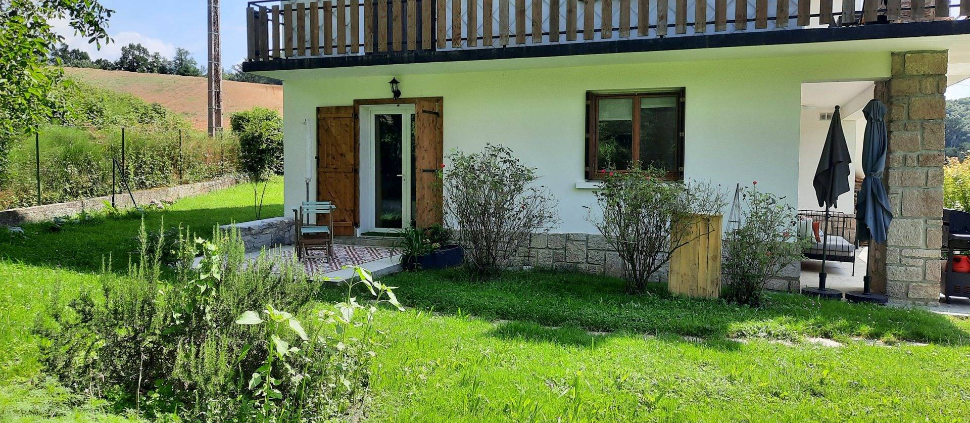 Le Jardin de Moulis, Saint Girons, Ariège, Pyrénées - Chambre Bethmale in Moulis (Ariège), Parc naturel régional des Pyrénées ariégeoises