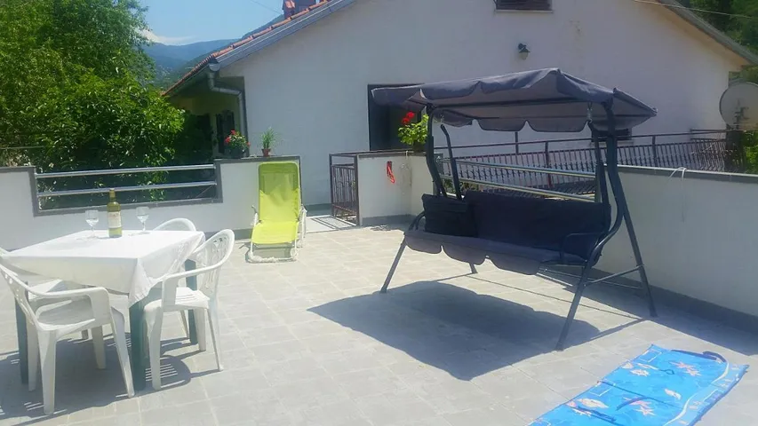 Ferienwohnung für 5 Personen, mit Ausblick und Garten - 1