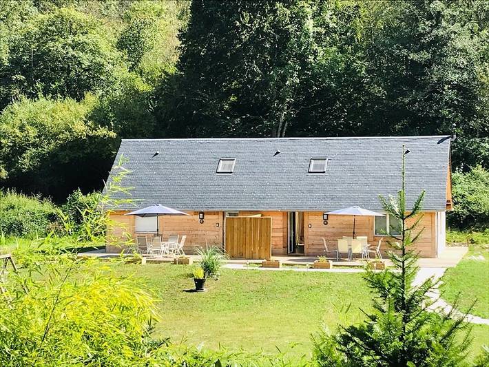 Gîte pour 5 personnes, avec terrasse et jardin