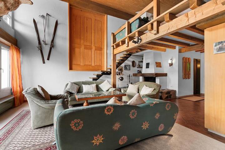 Ferienwohnung für 8 Personen, mit Balkon und Terrasse sowie Garten und Ausblick