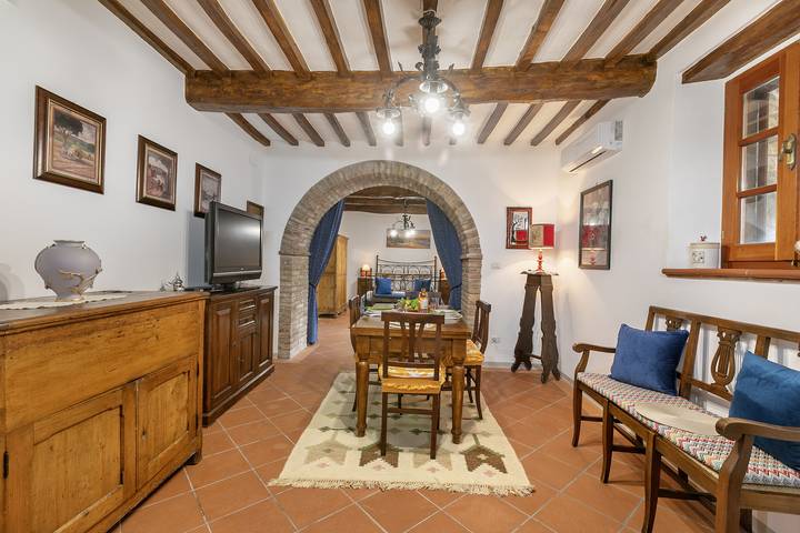 Ganze Wohnung, Studio With Pool And Garden in Panicale, Lago Trasimeno