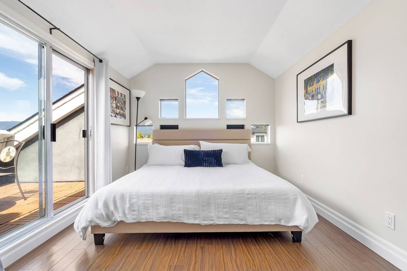 Elegant 3Br Family Home | Prime Vancouver Location in Vancouver, Columbia Britannica