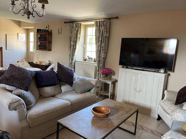 Gîte pour 6 personnes, avec vue et jardin à Falaise (Calvados) - 4