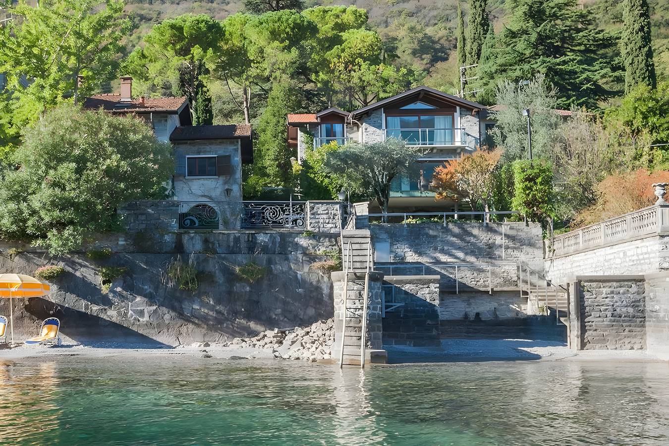 Villa 'Sara Lakeside' mit Seeblick, Wlan und Klimaanlage in Vassena, Oliveto Lario